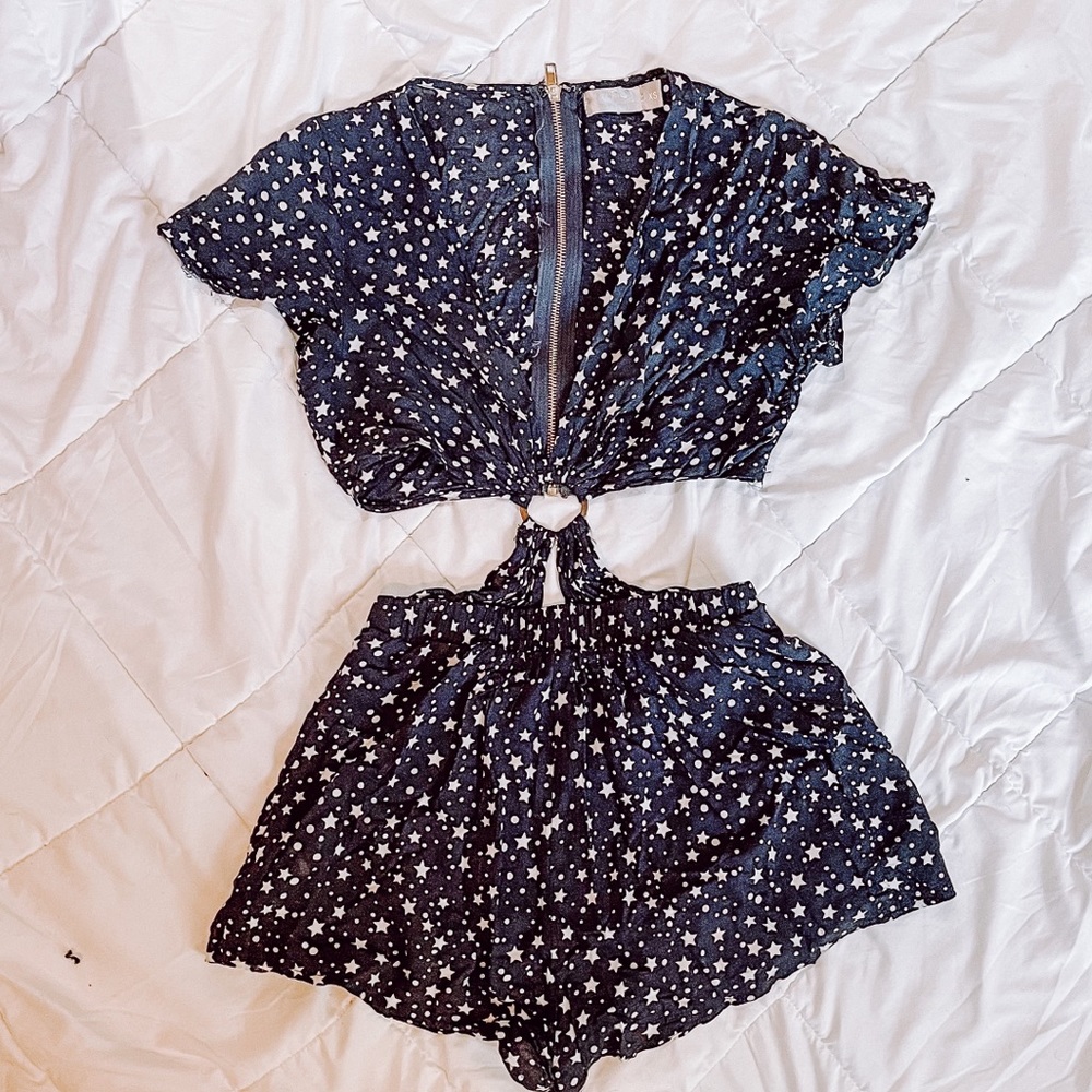 LF (Rumor) Star Printed Navy Romper